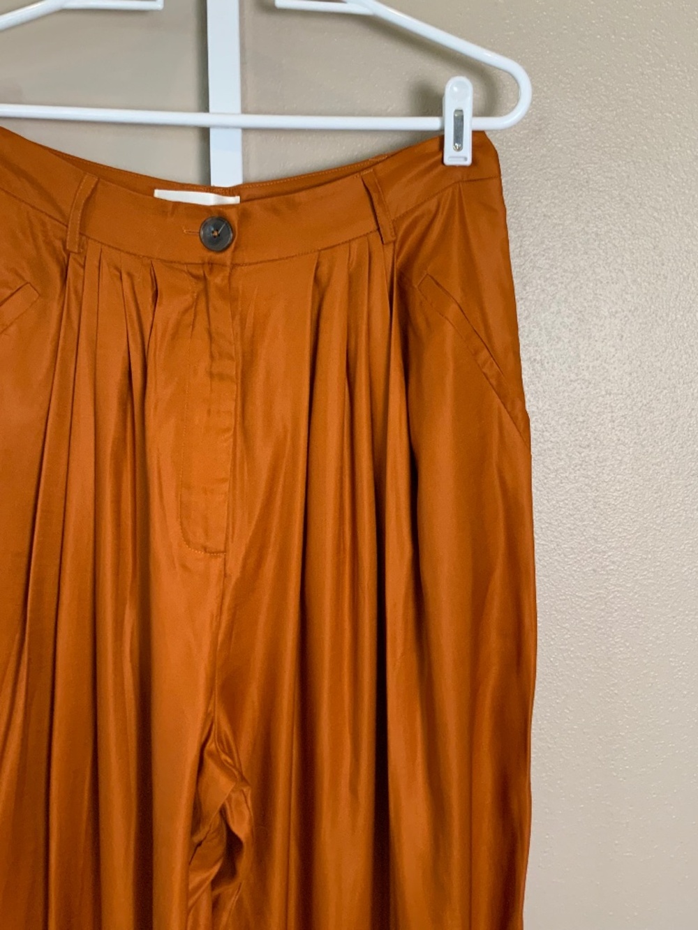 Anthropologie Astrid Pleated Harem Pants - Picture 10 of 16
